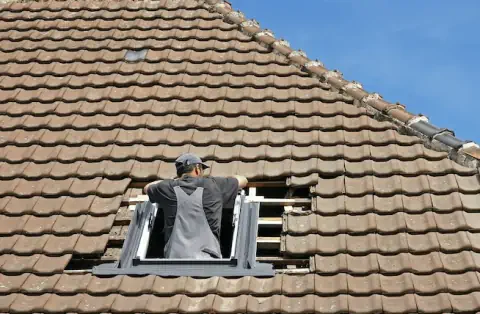 Pose de velux à Brains
